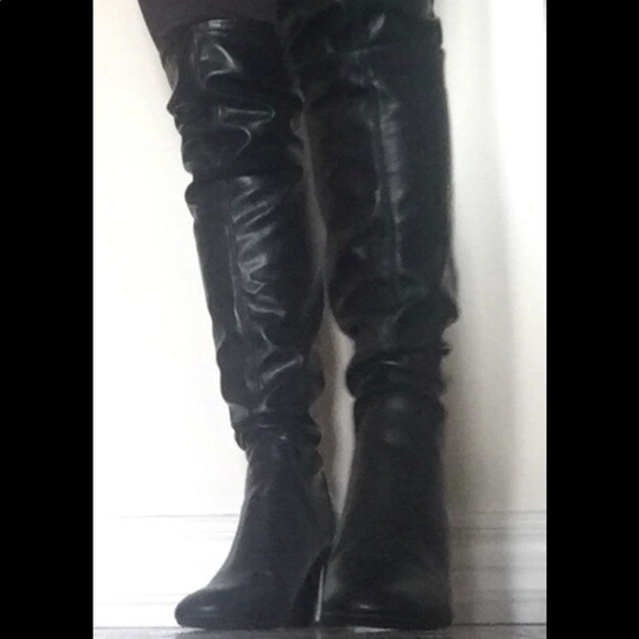 Black over the knee boots from zara - Picture 2 of 5